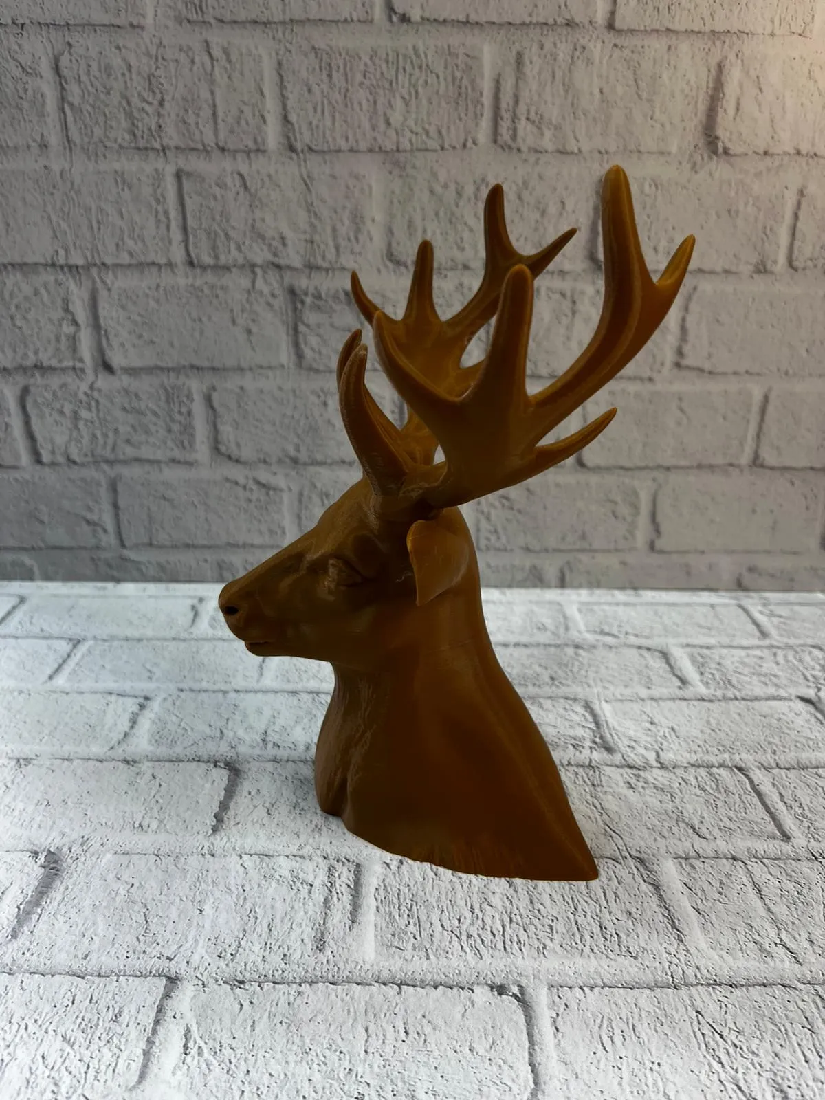 Dekoratif Kahverengi Geyik Biblo Salon ve Raf Dekoru