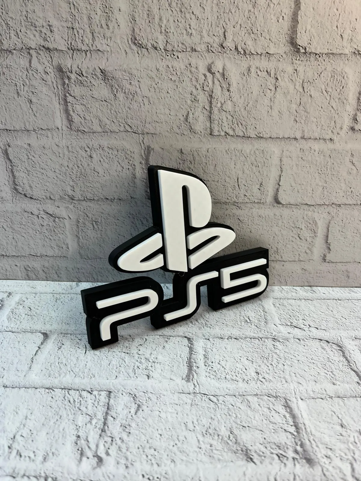PlayStation 5 Logo Duvar Dekoru Minimal Tasarım 16×12 cm