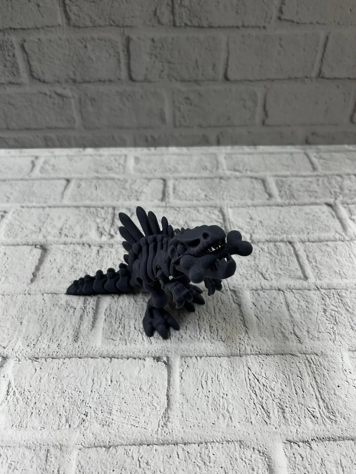 Hareketli Dinazor Figürü Dekoratif Oyuncak – Siyah Tasarım