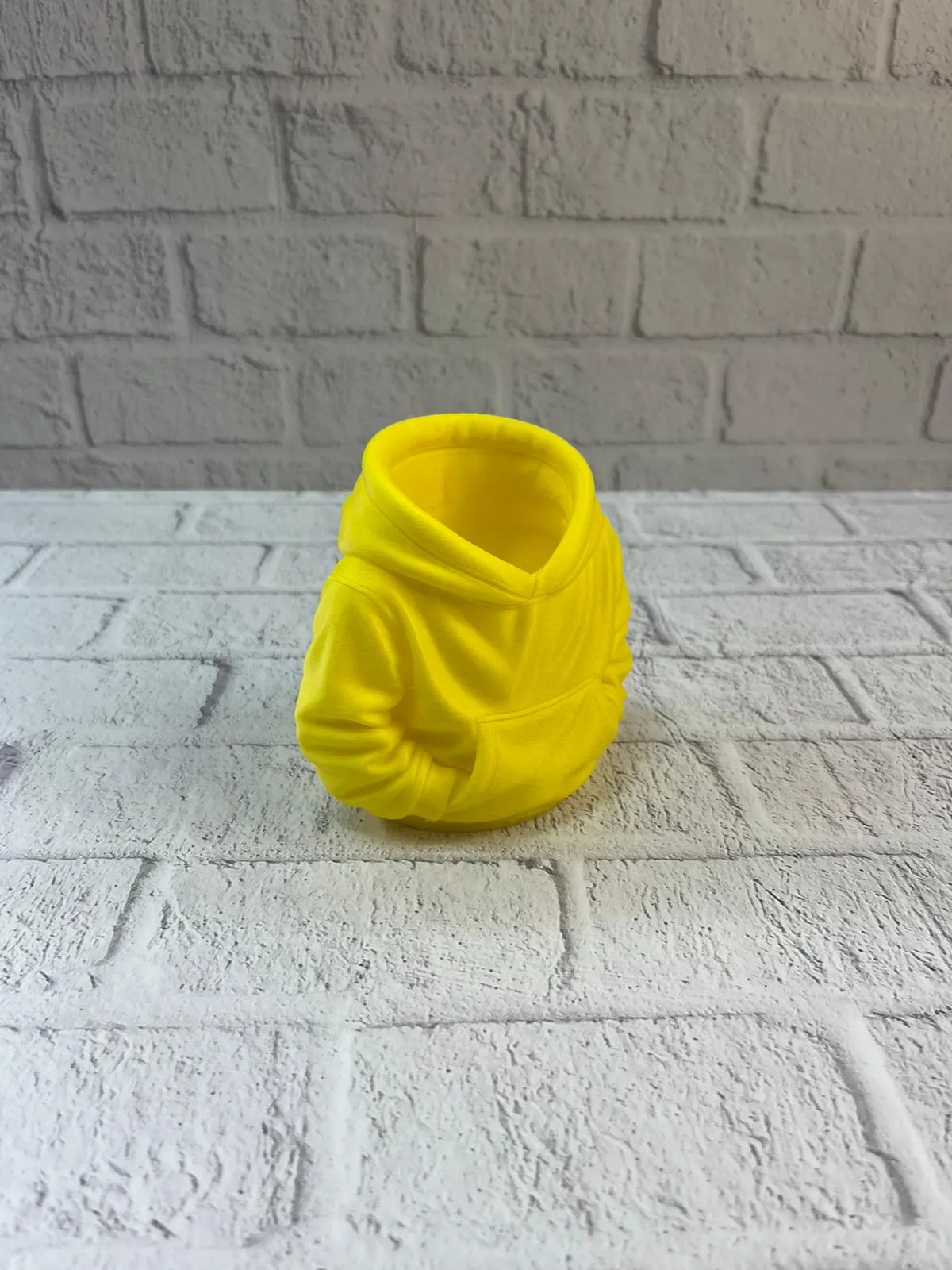 Dekoratif Sarı Hoodie Kalemlik 10x10 cm