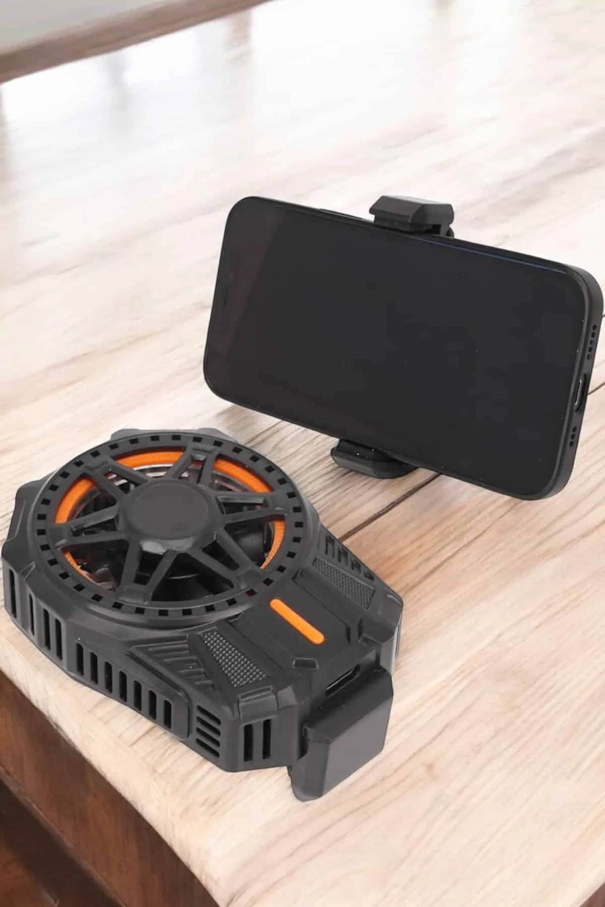 Fanlı Radyatör Soğutucu Telefon Soğutucu Tüm Telefonlara Uyumlu