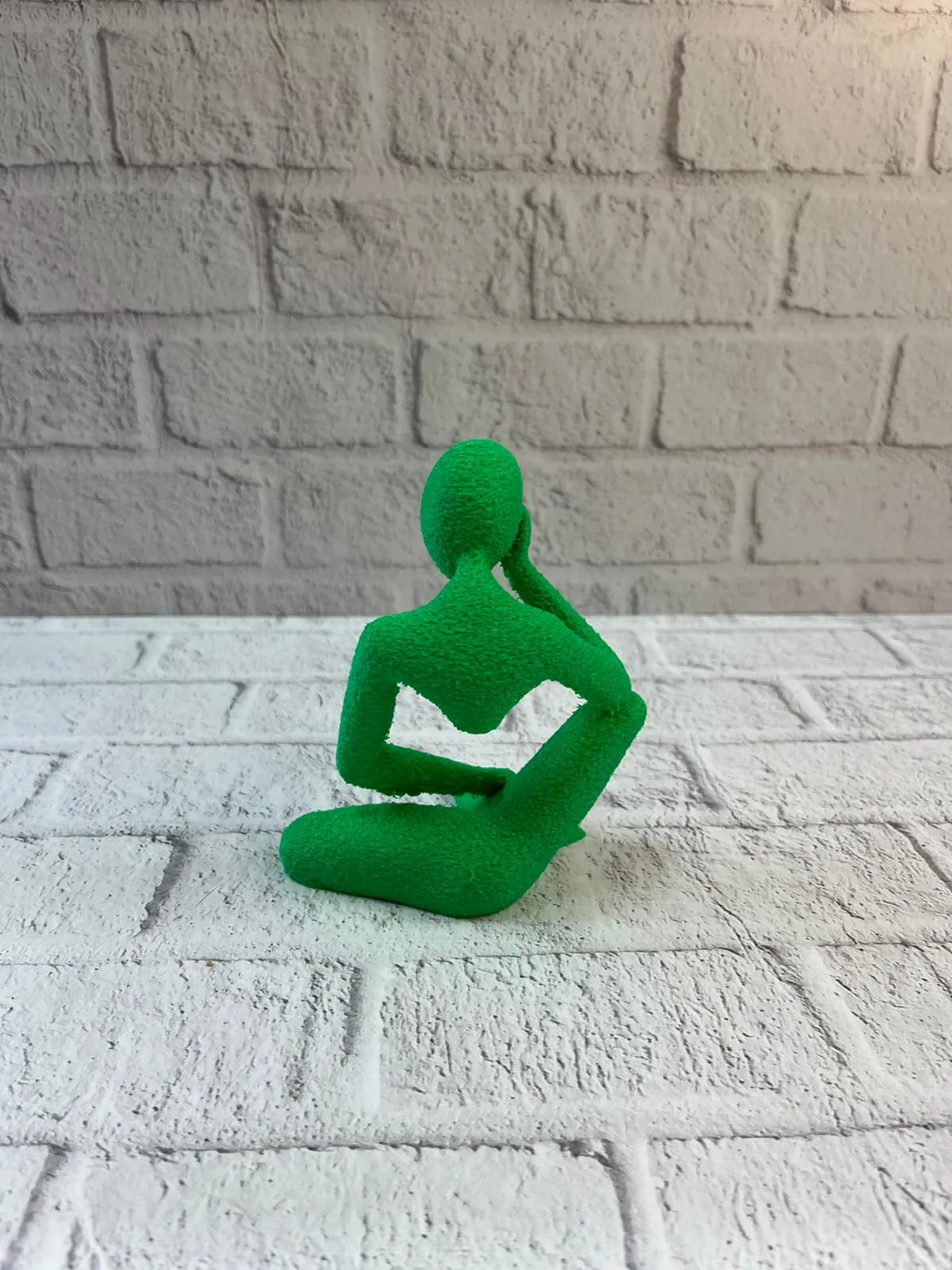 Minimal İnsan Figürü Biblo Yeşil Ev ve Ofis Dekoru