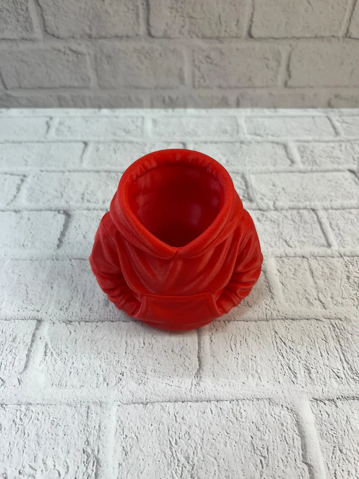 Kırmızı Hoodie Kalemlik 10x10 cm Masa Üstü Düzenleyici