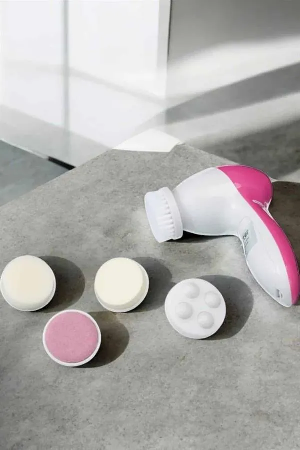 Uzun Pil Ömrü ve Etkili Sonuçlar Sunan 5 Fonksiyonlu Cilt Bakım Cihazı