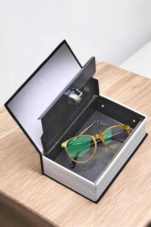 Büyük Boy Anahtarlı Kitap Görünümlü Gizli Kasa Çelik Kasa Altın Kasası