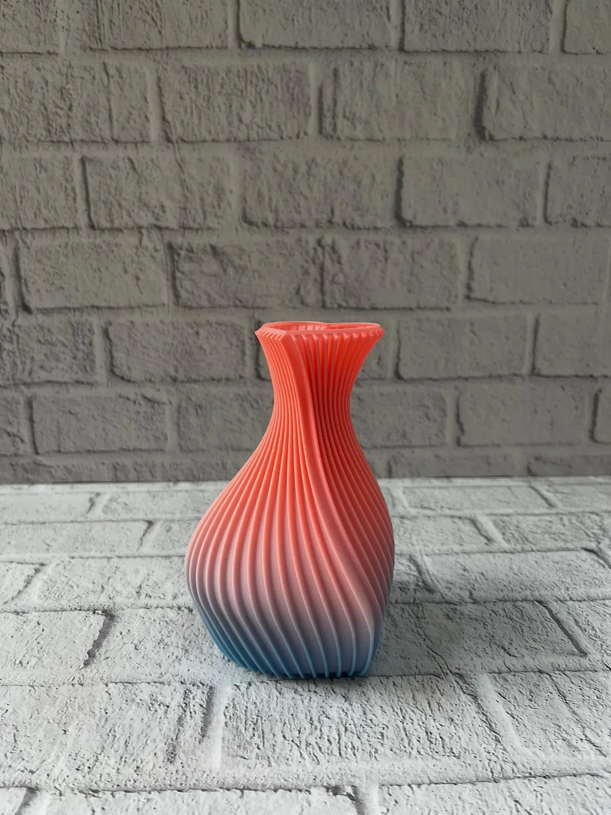 Romantik Kalp Figürlü Süslük Vazo Modern Tasarım 15 cm