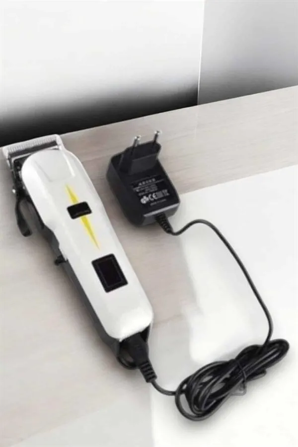 Yeni Nesil Tıraş Makinesi Uzun Şarjlı Paslanmaz Çelik Bıçaklı