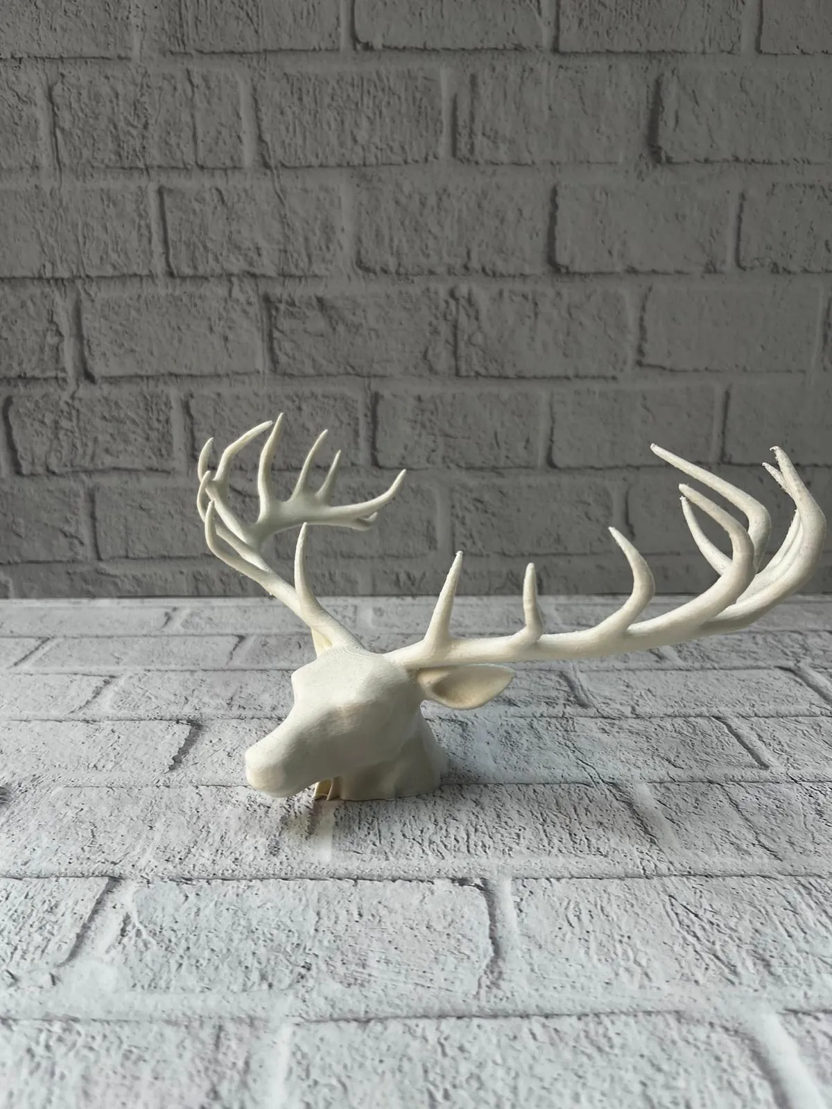 Dekoratif Geyik Başı Heykel 25 cm Modern Minimal Tasarım