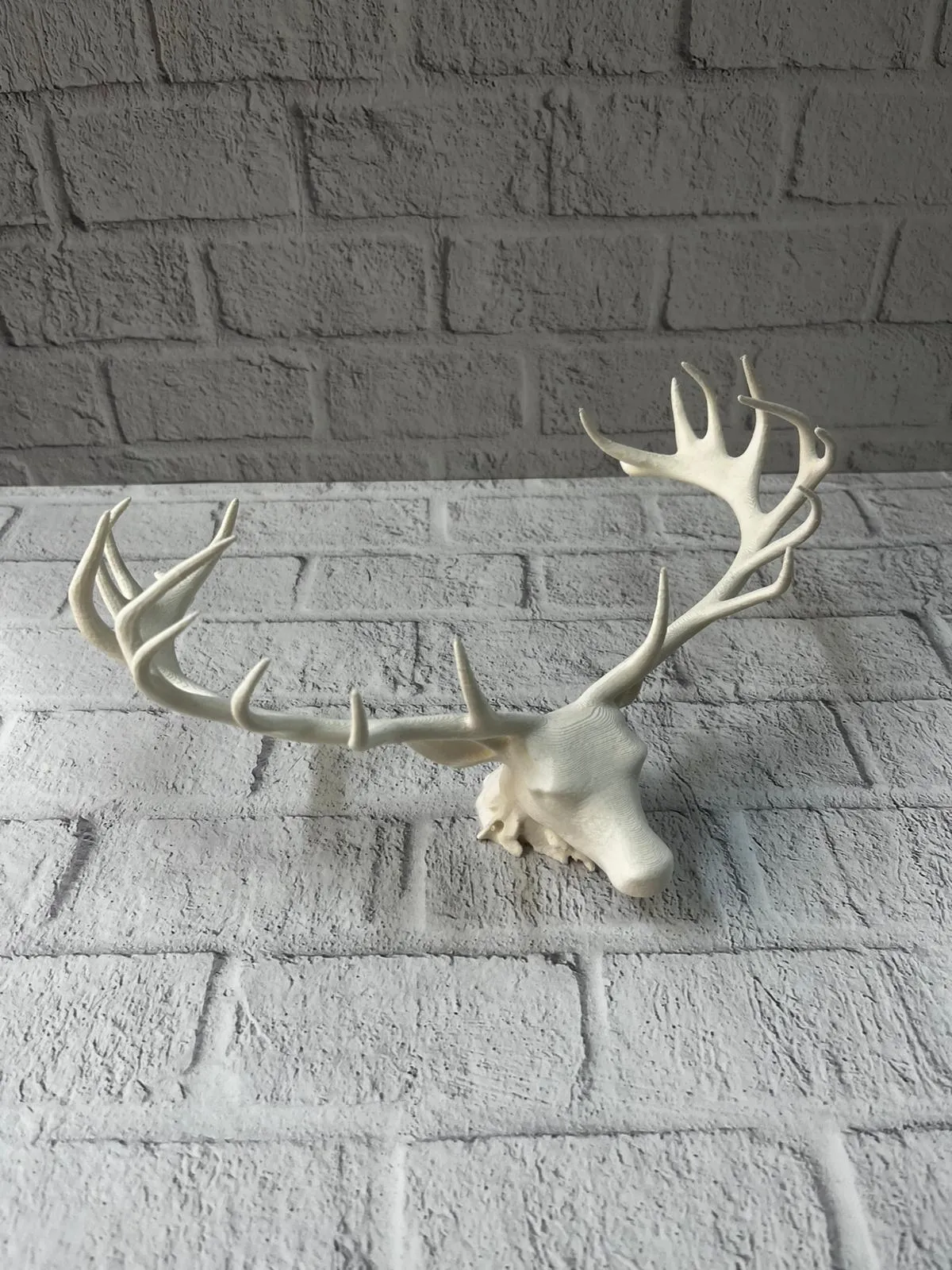 25 cm Estetik Geyik Figürü Şık Ev Ofis Dekorasyonu